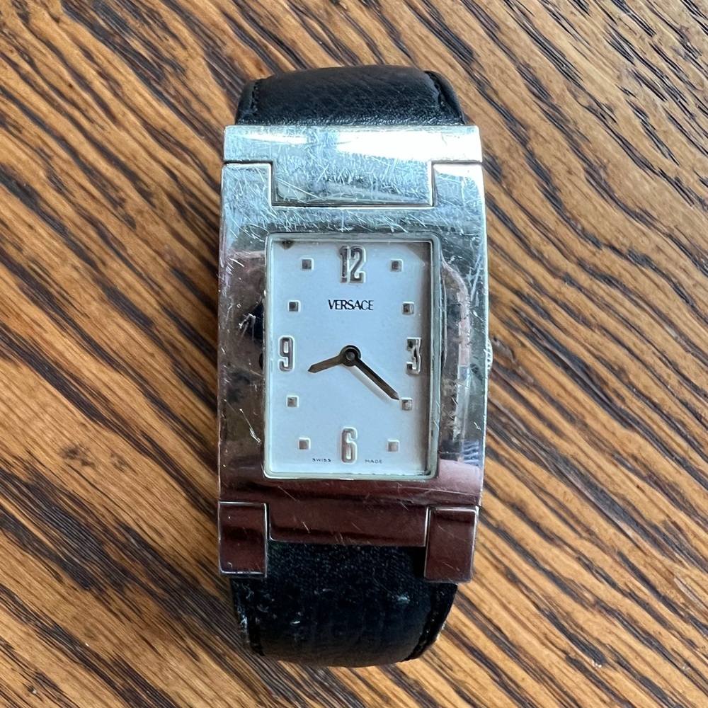 Versace Fifth Greek Key Watch Black Leather Band Authentic Y2K 2000’s